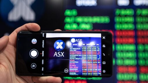 Shares drop to six-week low as RBA leaves rates on hold ASX STOCK
