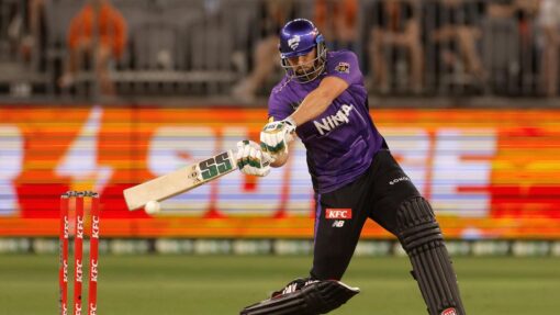 Tim David pings a hammy as Hurricanes beat Scorchers BBL SCORCHERS HURRICANES