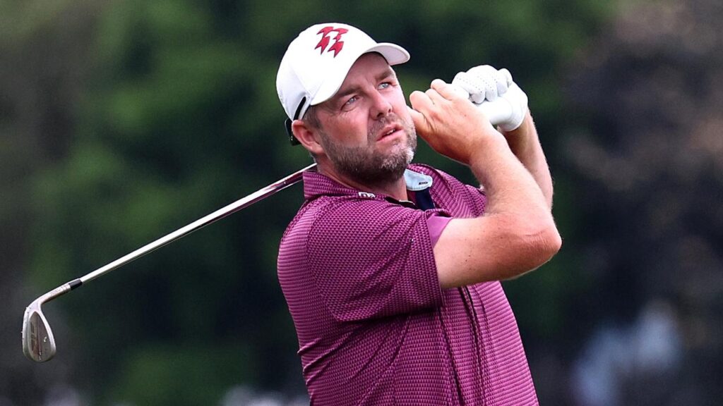 Marc Leishman has overcome blustery conditions to win the Victorian PGA Championship.
