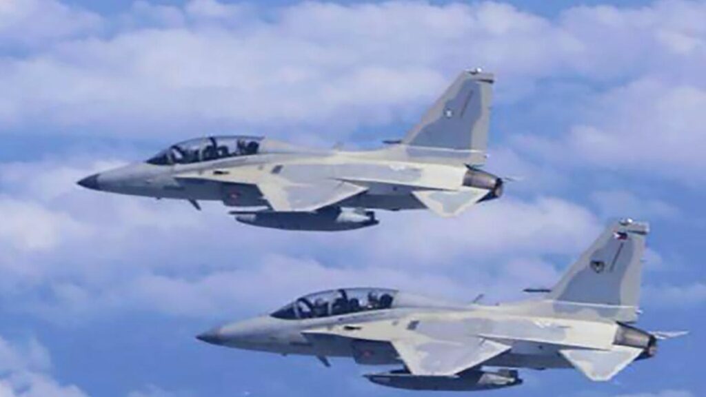 Thailand says it has carried out air strikes on military targets in Cambodia.
