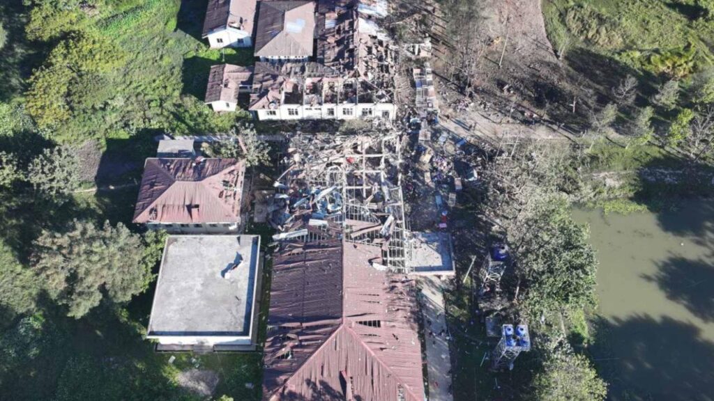 A hospital in Rakhine’s Mrauk U township was struck by bombs from Myanmar military aircraft.
