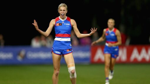The 'beer deal' to stop rivals drafting No.1 AFLW pick AFLW BULLDOGS SWANS