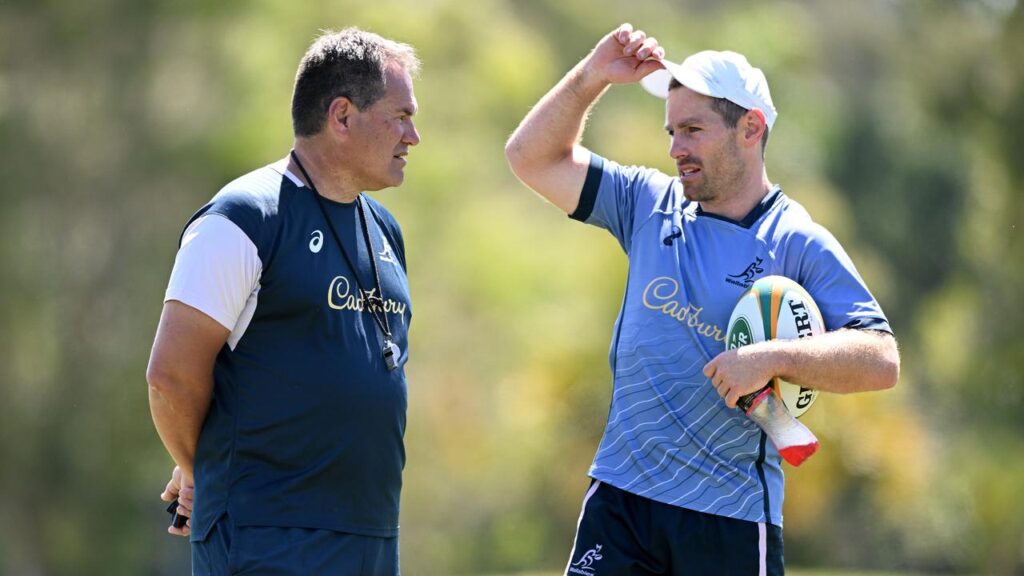 Dave Rennie (l) and Bernard Foley (r) are among many Kiwis and Aussies plying their trade in Japan.

