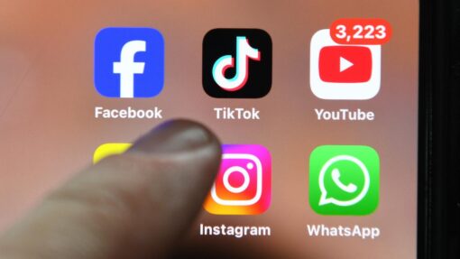 Social media ban 'devastating' for teen influencers SOCIAL MEDIA APPS STOCK