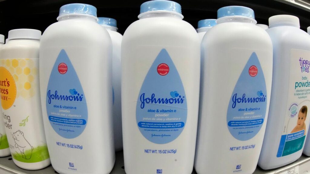 A woman has won a $1.5b court case against Johnson & Johnson over the firm’s talc-based products.
