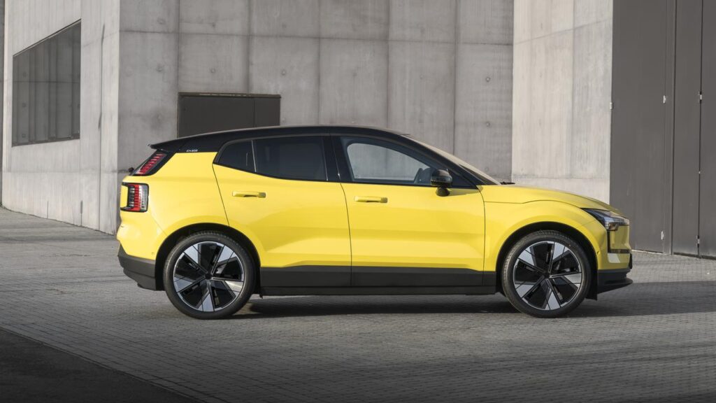 Owners of Volvo EX30 electric cars are warned not to fully charge batteries because of a fire risk.
