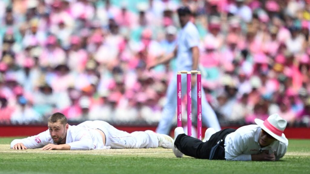 England have backed Will Jacks to pick himself up as the SCG Test heads to its denouement.
