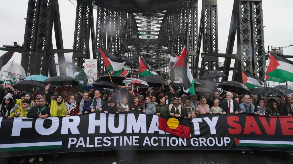 Activists groups have gone to court to oppose laws that ban protests following the Bondi massacre.
