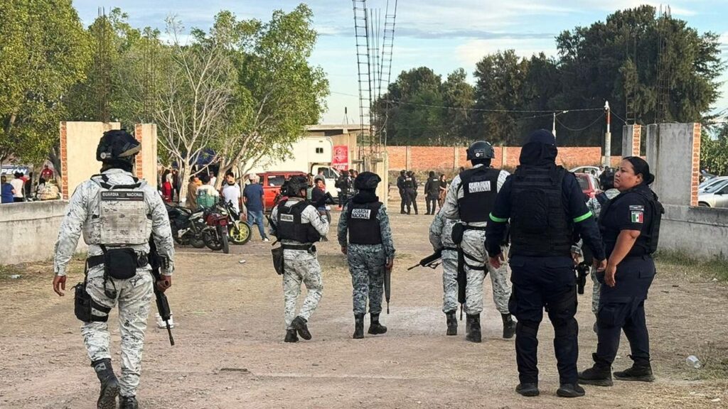 Members of the Mexican National Guard have descended on Salamanca after the mass shooting.
