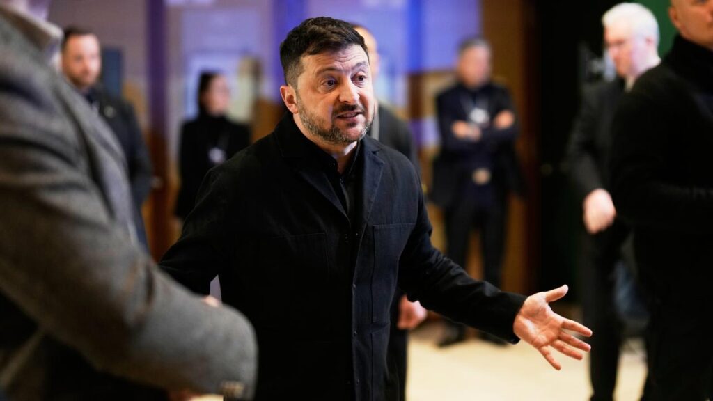 Ukrainian President Volodymyr Zelenskiy says talks in the UAE will focus on territorial disputes.
