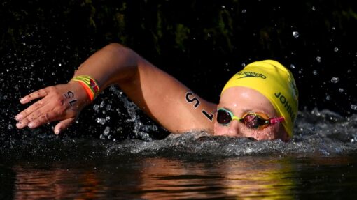Johnson extends open-water dominance with Aussie title OLY24 WOMENS MARATHON SWIM