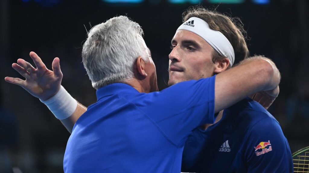 Stefanos Tsitsipas has his father Apostolos (l) back as coach.
