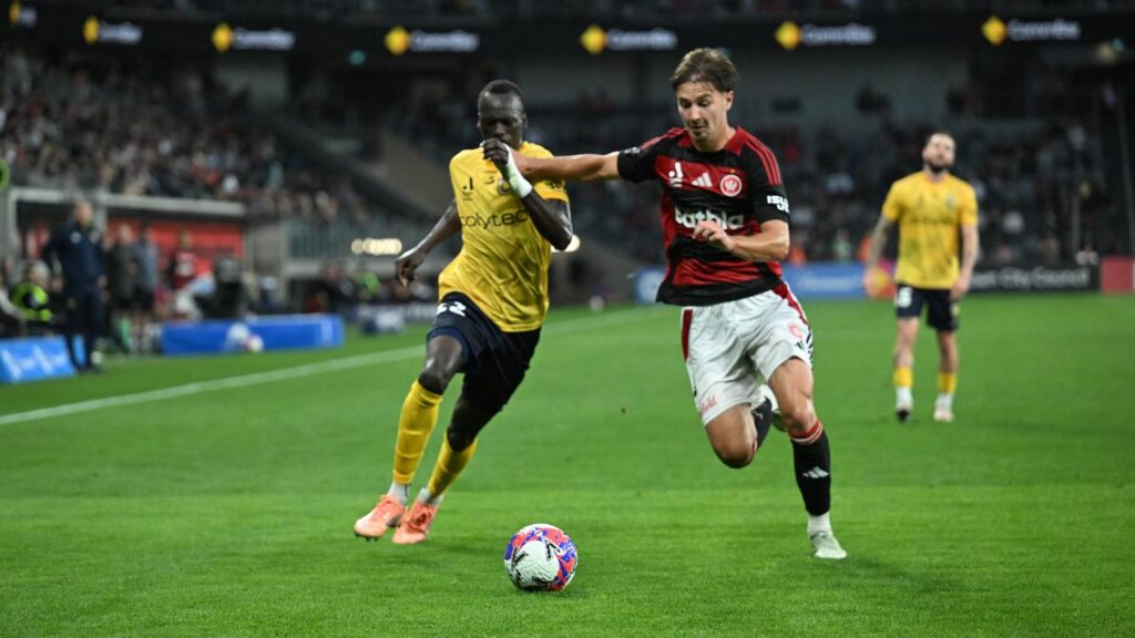 Western Sydney defender Alex Bonetig (r) is on his way to the MLS to join Portland Timbers.
