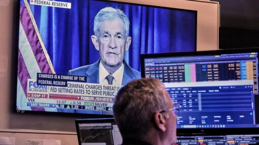 World bank CEOs, including Australia, back Fed's Powell Trump Powell Federal Reserve