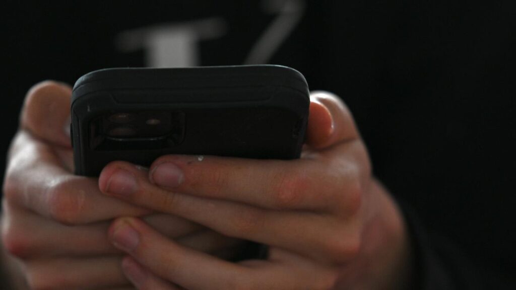 Experts are divided on whether or not increasing patient medical literacy via AI is beneficial.
