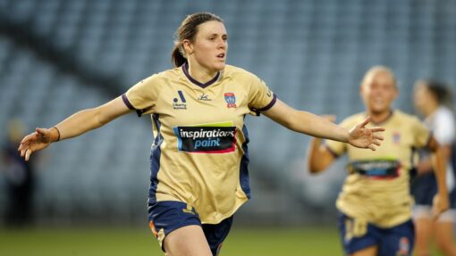 ALEAGUE WOMEN MARINERS JETS