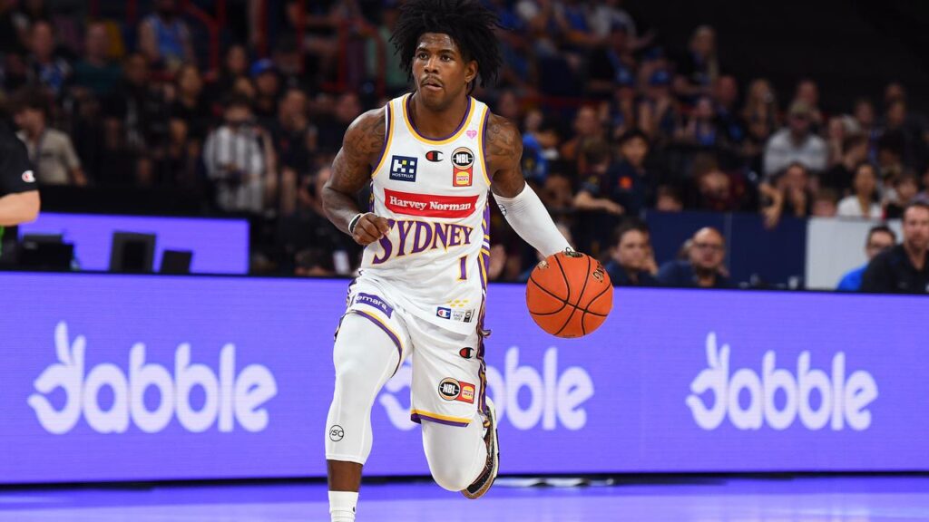 Kendric Davis has helped lead Sydney to a comeback 14-point win over Cairns in the NBL.
