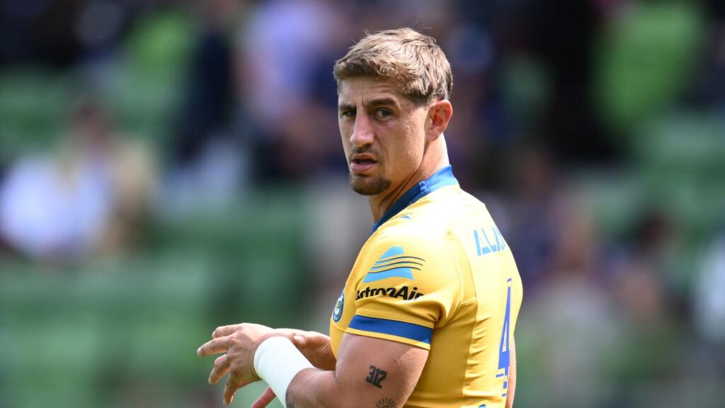 A legal battle is hotting up over Zac Lomax’s bid to leave Parramatta for Melbourne.
