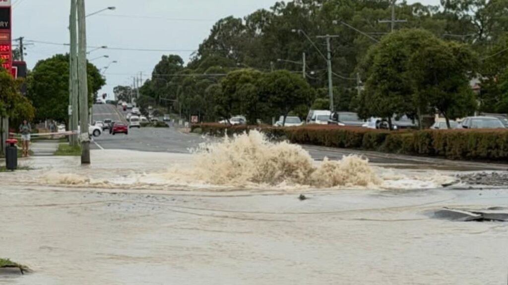 Dozens of properties and a school are without water after a major pipe flooded in Brisbane’s east.
