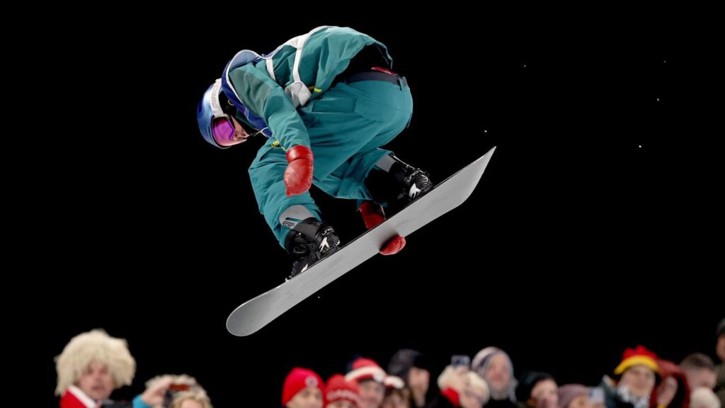 Aussie superstar Scotty James has recorded the best score in halfpipe qualification.
