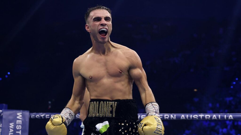 Andrew Moloney’s team are trying to secure his world title challenge on home soil.
