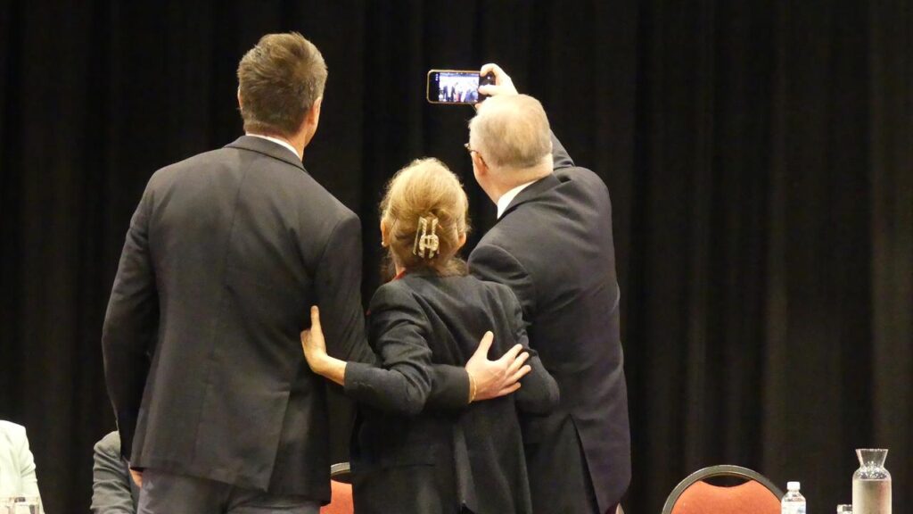 Anthony Albanese and Chris Minns showed no signs of disagreement while sharing the spotlight.
