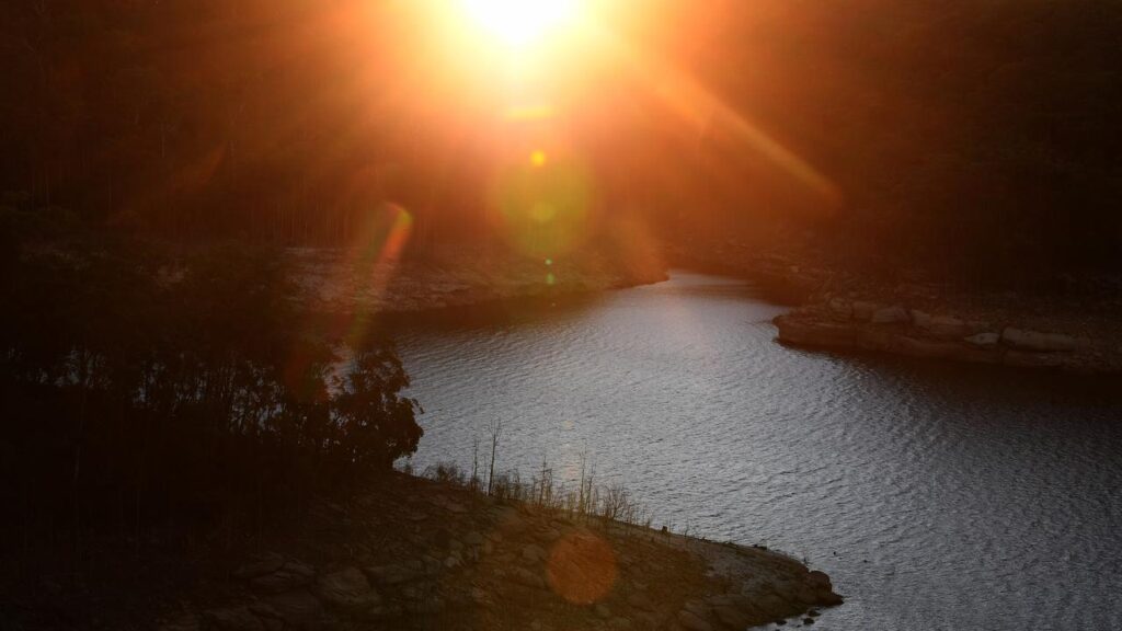 Australia’s southeast is eyeing cooler conditions but WA can expect baking heat for a few days yet.
