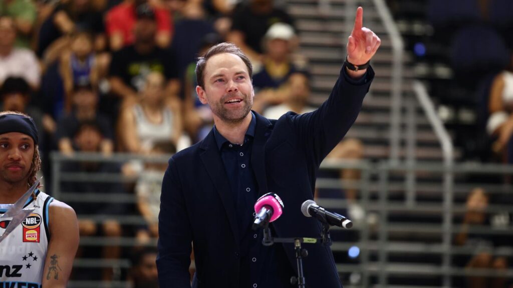 Just a week after leading the Breakers to the Ignite Cup, coach Petteri Koponen is leaving NZ.
