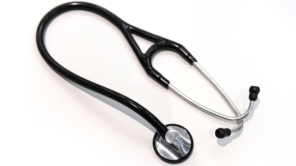 AI isn’t ready to replace GPs, with a study highlighting its flaws in identifying health problems.
