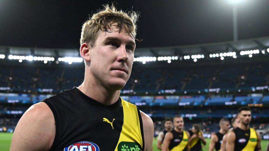 Tom Lynch had an off night with the boot for Richmond in their loss to Carlton.
