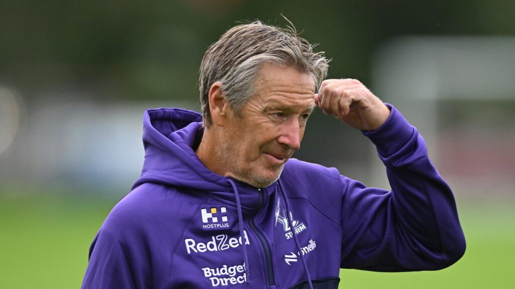 Storm coach Craig Bellamy says he can understand why Zac Lomax switched to rugby union.
