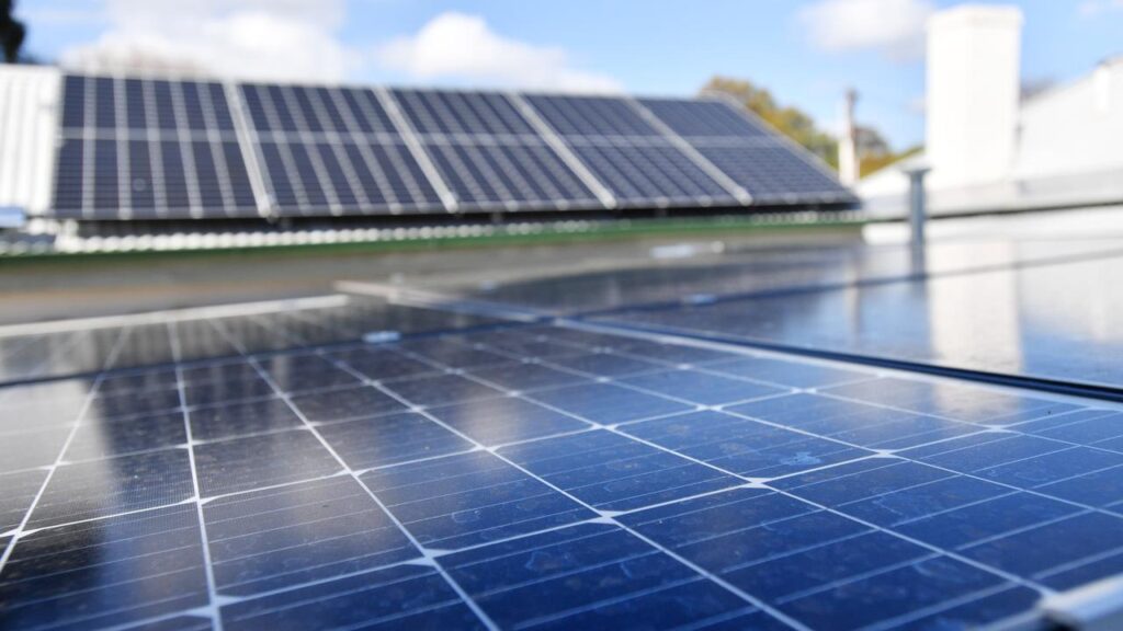 A government offer is incentivising the use of abundant solar energy during the middle of the day.
