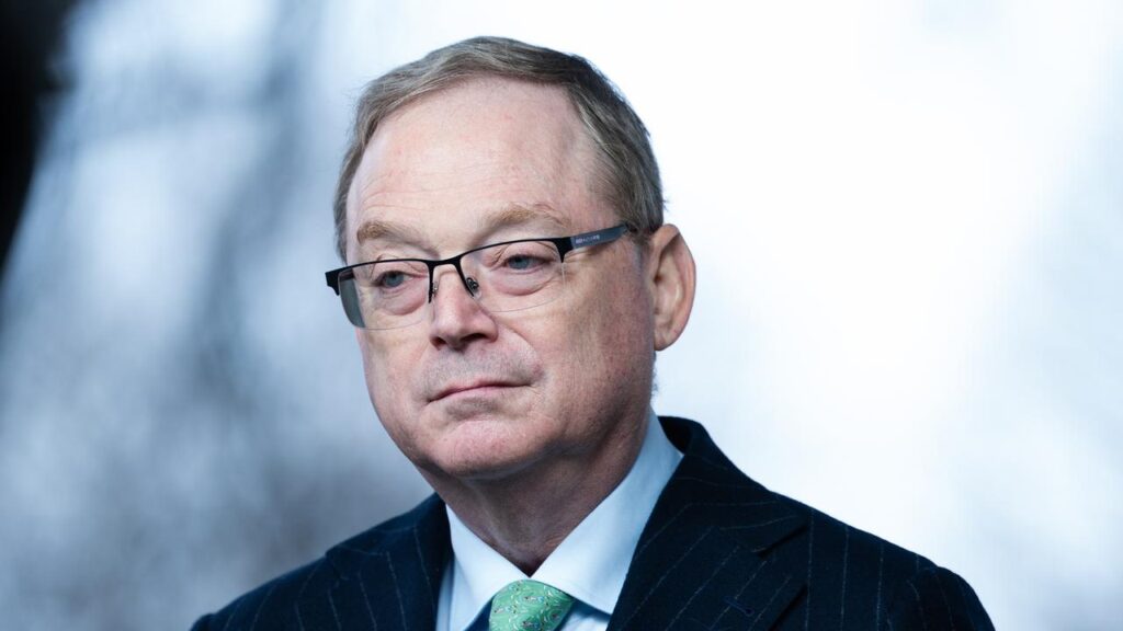 “We’re very optimistic that this ‌is going ‌to be ⁠over in the short run,” Kevin Hassett says.
