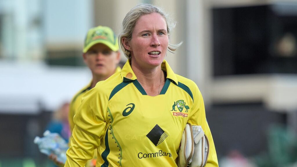 Australia’s evergreen Beth Mooney was the joint-most expensive buy in the Women’s Hundred auction.
