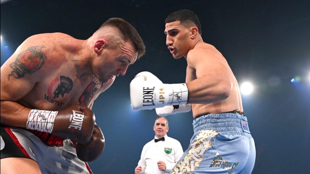 Justis Huni (r) will fight on the undercard of Tyson Fury’s comeback night in London in April.
