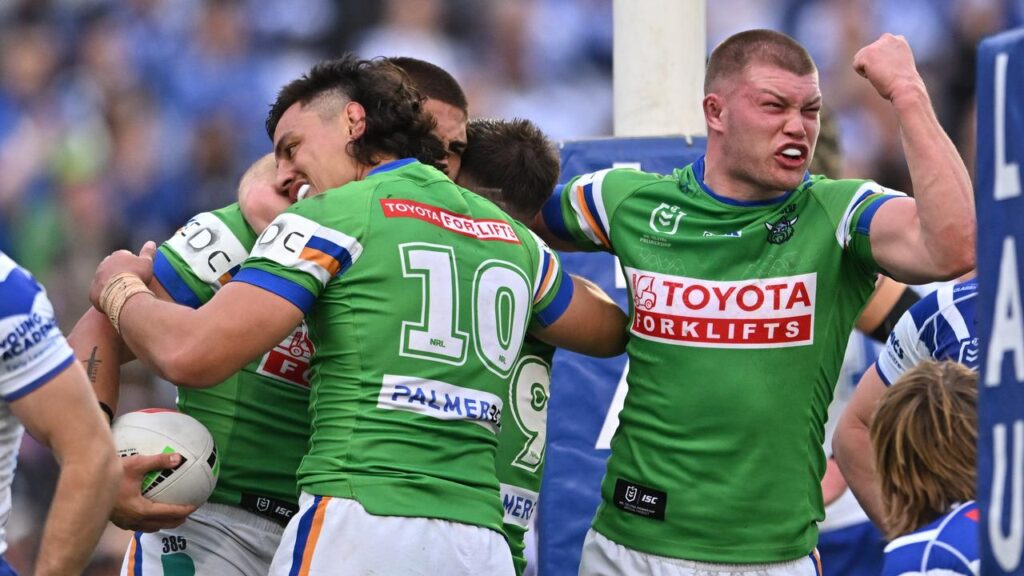 Canberra’s Morgan Smithies (r) has added motivation ahead of the new season.
