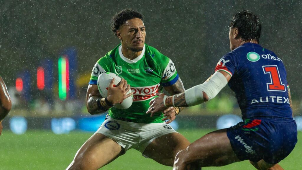 Simi Sasagi (l) is working hard to lock down a centre spot with the Raiders.
