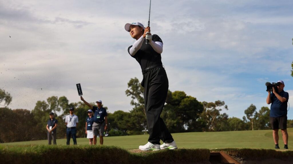 Minjee Lee enters the third round six shots shy of the leader at the Women’s Australian Open.
