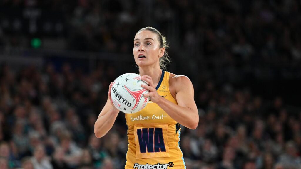 Liz Watson has helped the Lightning beat the Giants with her usual industry around the court.
