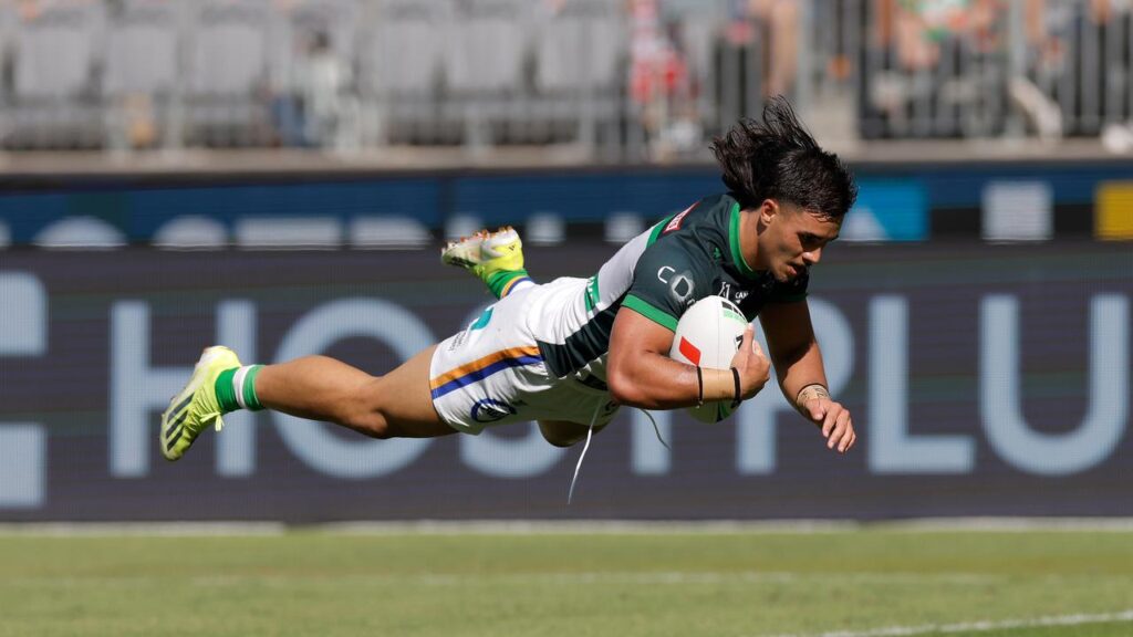 A stunning Kaeo Weekes try helped the Raiders hang on for a thrilling win over the Rabbitohs.
