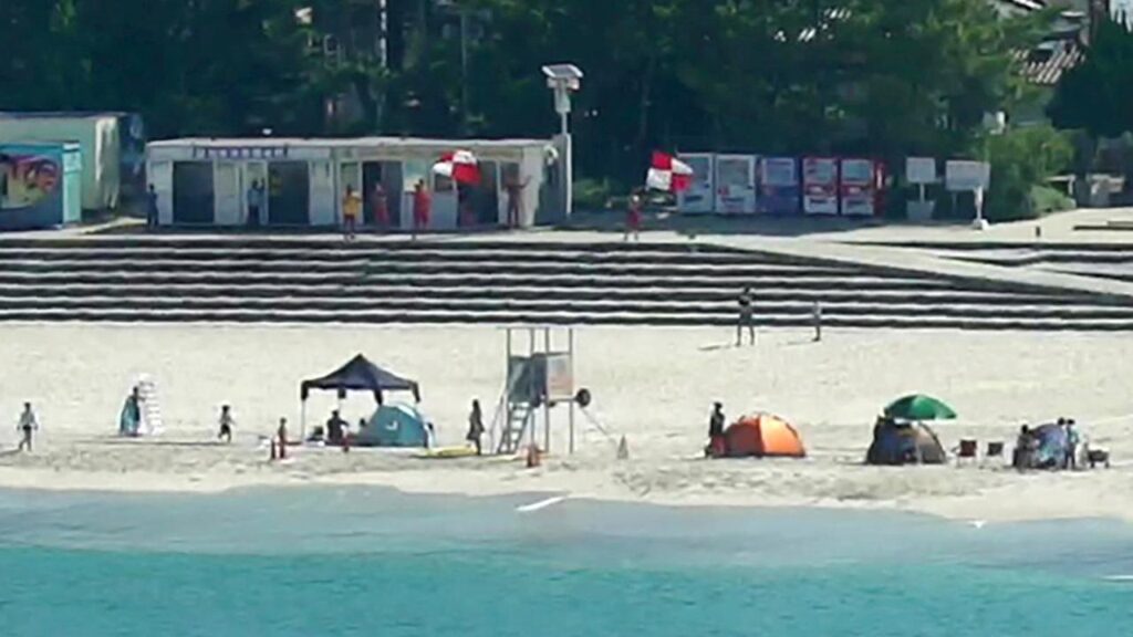 Tsunami waves of up to three metres are forecast in parts of Japan after a 7.5 magnitude earthquake.
