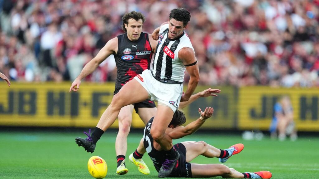 It remains unclear when veteran Scott Pendlebury will break the AFL record for most games played.
