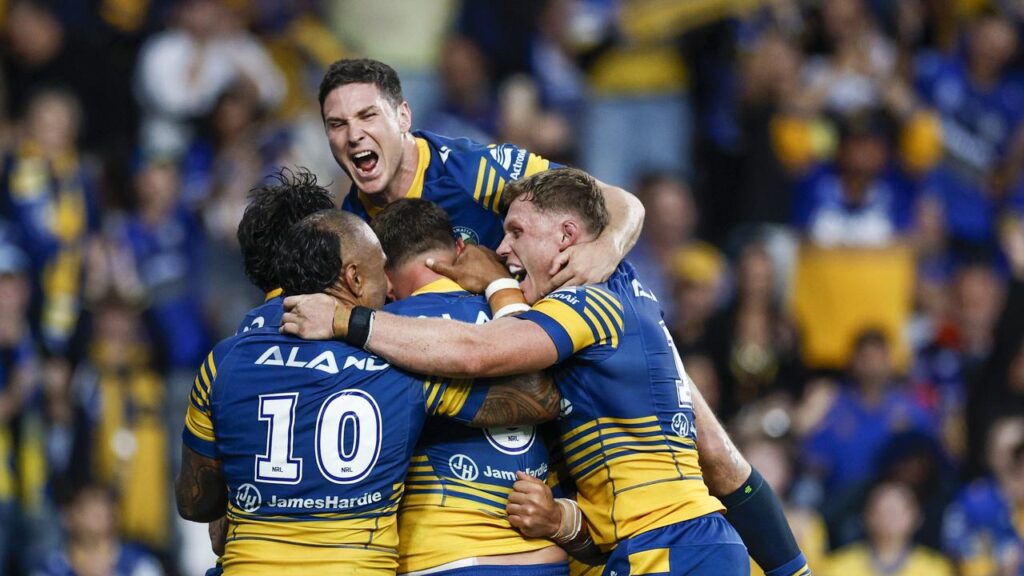 The Eels have dug in and produced a stirring win over the Bulldogs in the NRL.
