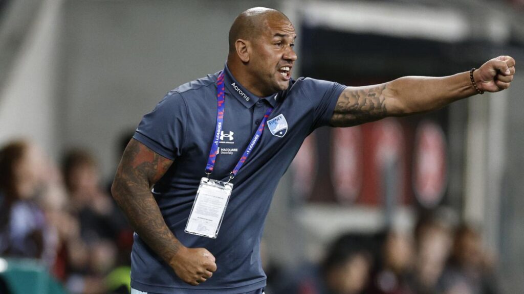 Sydney FC boss Patrick Kisnorbo will face his former team the Victory in an elimination final.
