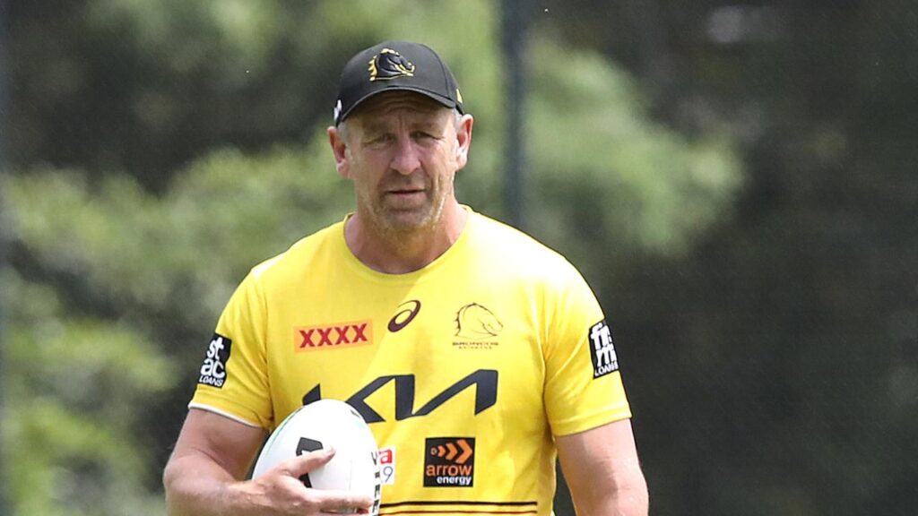 John Cartwright is leaving English club Hull FC at the end of the current Super League season.
