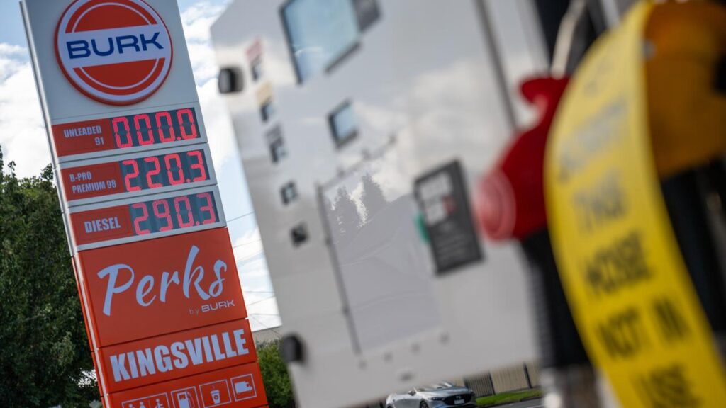 The upcoming national cabinet meeting won’t be used to increase the country’s fuel security level.
