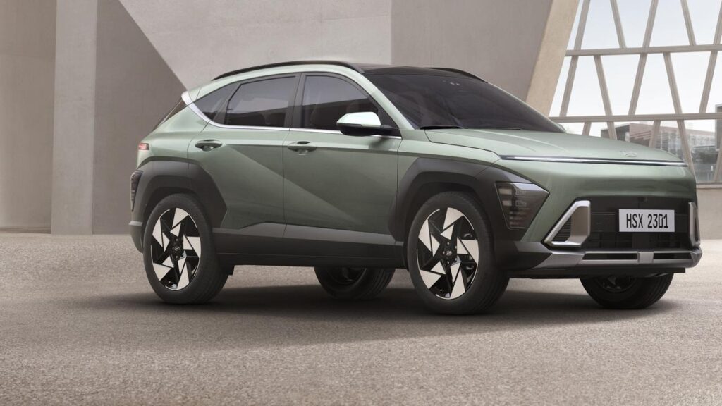 Hyundai has recalled almost 5000 vehicles due a fault with its battery management software.
