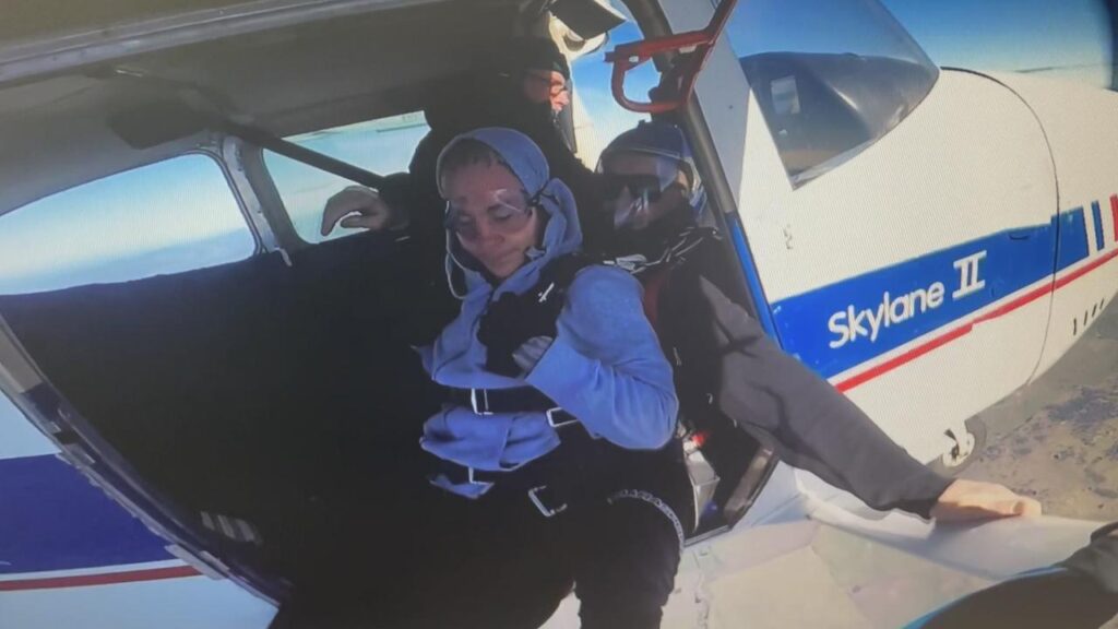 The father of skydiving instructor Stephen Hoare has called for safety changes in the industry.
