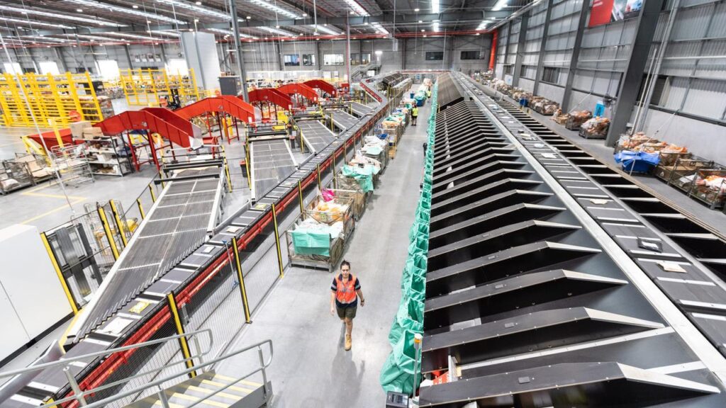 Australia Post’s new centre aims to help retailers and customers with faster delivery services.
