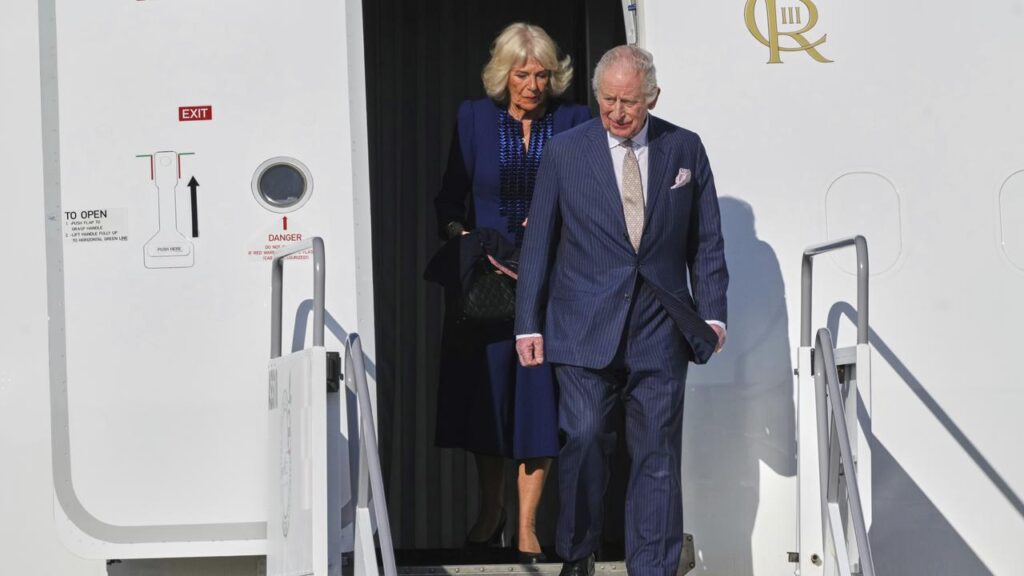 The royals are going ahead with their US trip despite a shooting incident in Washington DC.
